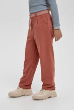 Cargar imagen en el visor de la galería, Velour Belt Pants