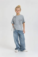 Cargar imagen en el visor de la galería, 3D Organza Bows T-Shirt