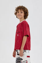 Load image into Gallery viewer, Ribbed Collar Printed T-Shirt