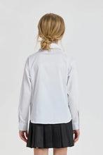 Cargar imagen en el visor de la galería, Dressy Shirt with Pearl Necklace