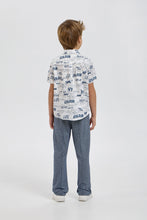 Cargar imagen en el visor de la galería, Bold Printed Shirt
