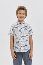 Cargar imagen en el visor de la galería, Bold Printed Shirt