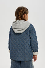 Cargar imagen en el visor de la galería, Quilted Warm Denim Jacket with Hoodie