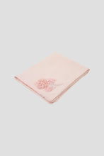 Load image into Gallery viewer, Petals Decor Elegant Blanket