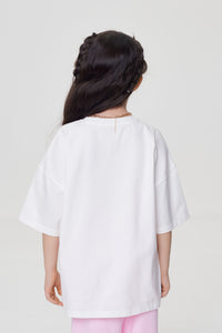 Oversize T-Shirt with Necklace