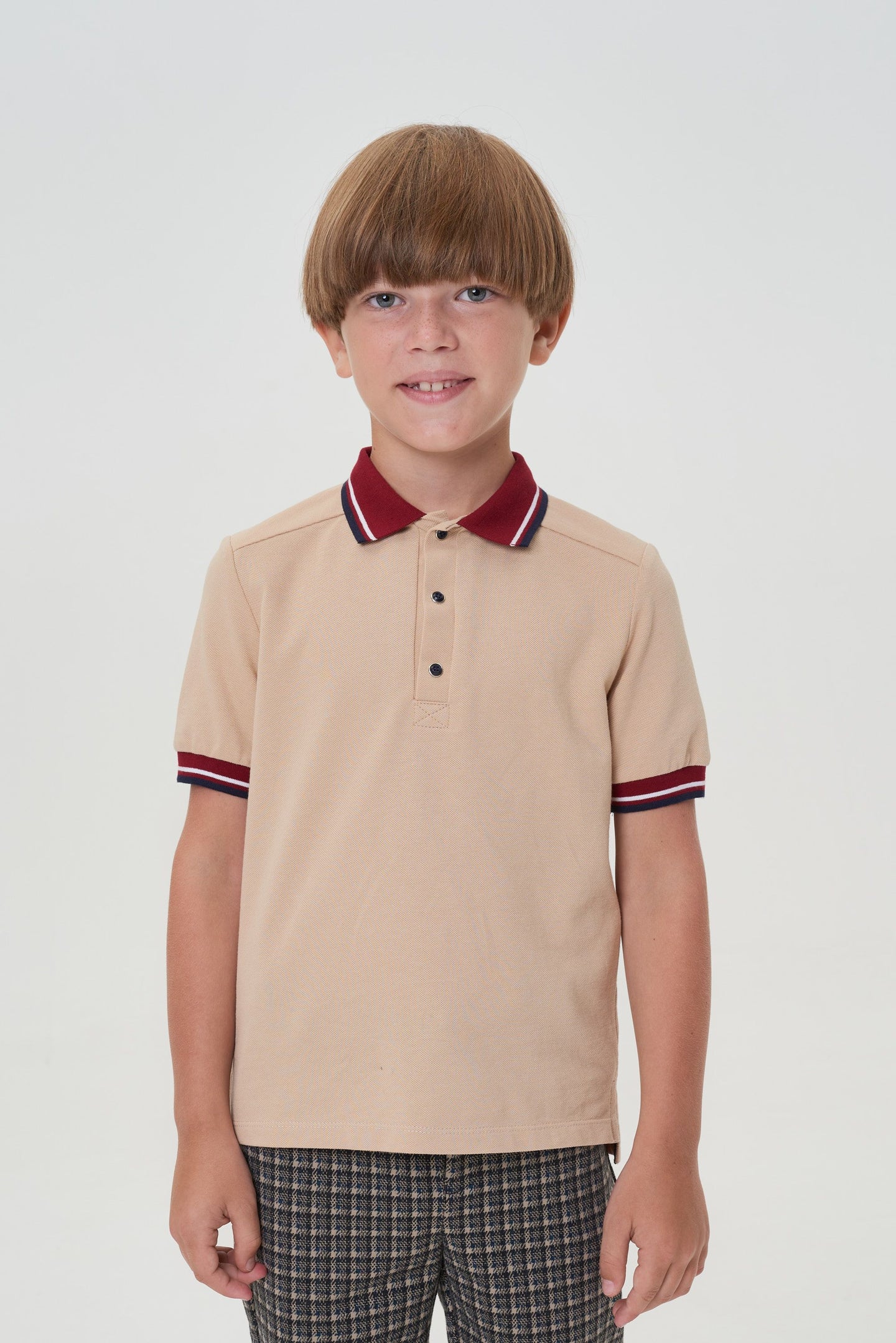 Contrast Collar Polo Shirt .