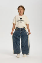 Cargar imagen en el visor de la galería, Side Trim Denim Pants