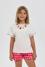 Cargar imagen en el visor de la galería, T-Shirt with Fruit Necklace