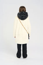 Load image into Gallery viewer, Faux Fur Coat with a Bag