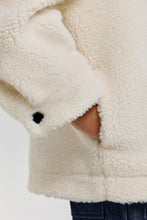 Load image into Gallery viewer, Sherpa Warm Jacket