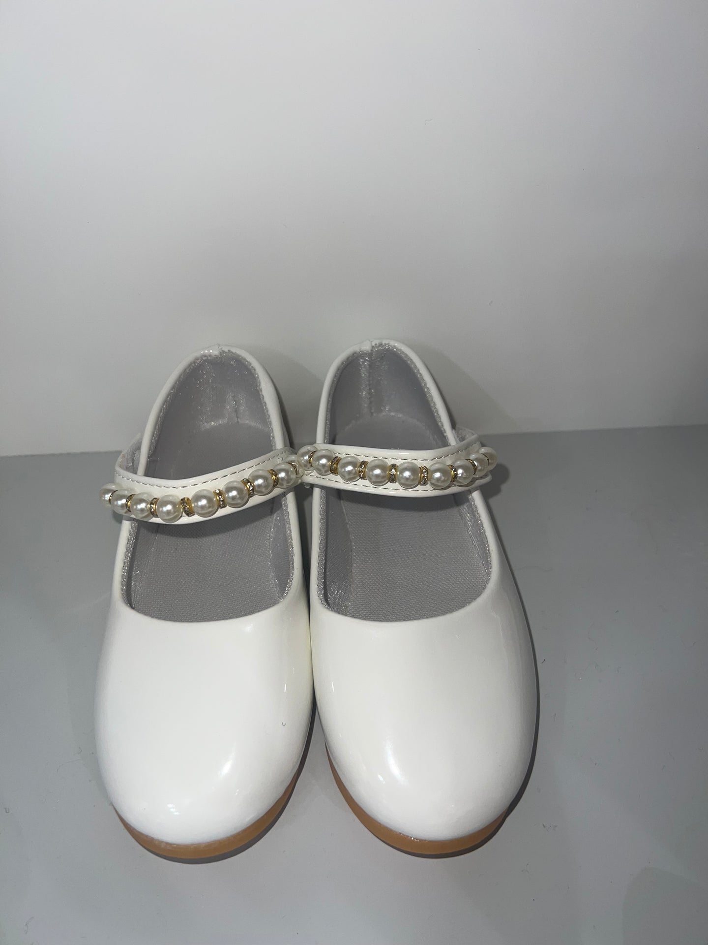 Patent Leather Pearl Strap Shoes, White