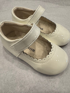 Mary Jane Flat Shoes, White