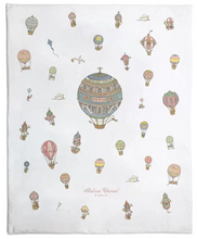 Load image into Gallery viewer, Atelier Choux Reversible Quilt - Hot Air Ballon / Carousel Blue