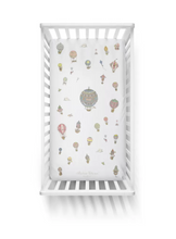 Load image into Gallery viewer, Atelier Choux Satin Fitted Sheet - Hot Air Balloons