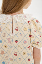 Cargar imagen en el visor de la galería, Lace Collar Printed Blouse