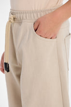 Cargar imagen en el visor de la galería, Trousers twill, beige