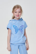 Cargar imagen en el visor de la galería, Camiseta con capucha de mariposa, azul claro