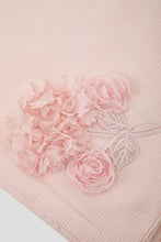Load image into Gallery viewer, Petals Decor Elegant Blanket