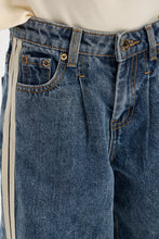 Cargar imagen en el visor de la galería, Side Trim Denim Pants
