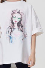 Load image into Gallery viewer, &quot;In Bloom&quot; Oversize Printed T-Shirt