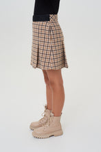 Load image into Gallery viewer, Checkered Skirt