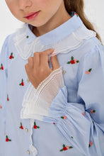 Cargar imagen en el visor de la galería, Floral Embroidery Blouse