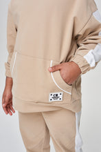 Load image into Gallery viewer, Two-Tone Sweatshirt and Joggers Set