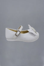 Load image into Gallery viewer, Embellished Bow Flat Shoes