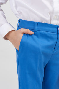 Pantalones ajustados clásicos